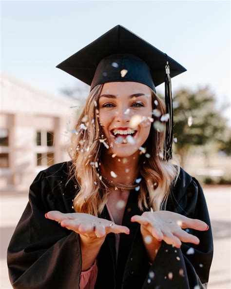 Free High School Graduate Photos .